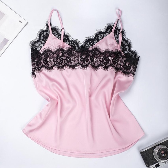 Lace Trim Cami and Striped Shorts Pajama Set - Picture 3 of 5